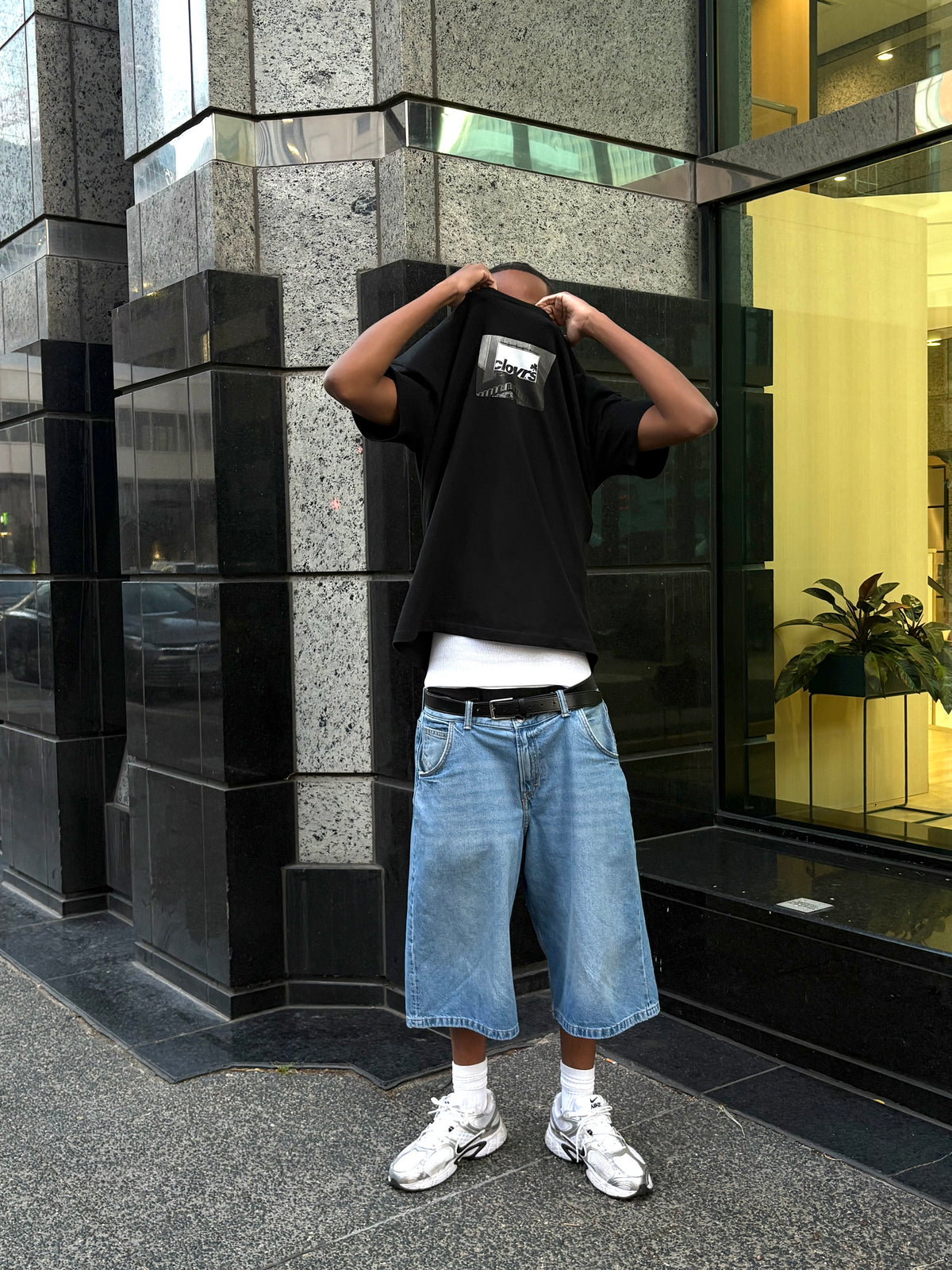 BILLBOARD TEE