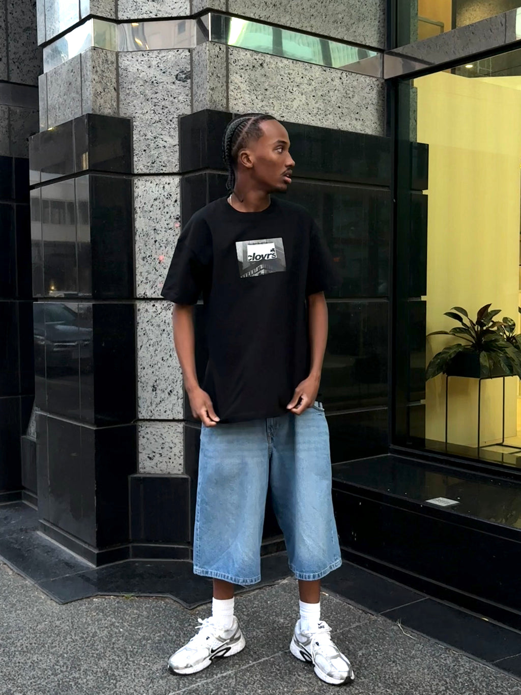 BILLBOARD TEE